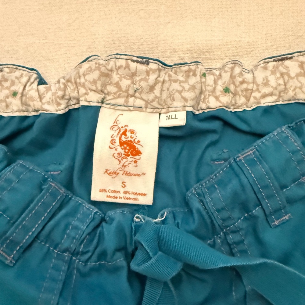 Women's Koi Teal Drawstring Cargo scrub Pants - Picture 7 of 10